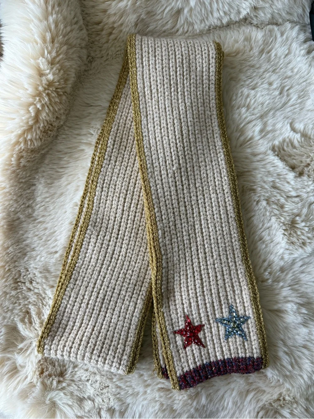 Gucci Cream Knit Kids Scarf with Gold Trim and Multicolor Sequin Stars